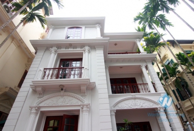 Unfurnished house with large yard for rent in Tay Ho district, Hanoi.